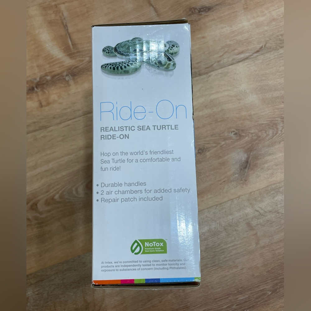 Intex Green Sea Turtle Ride-On - Picture 2 of 4